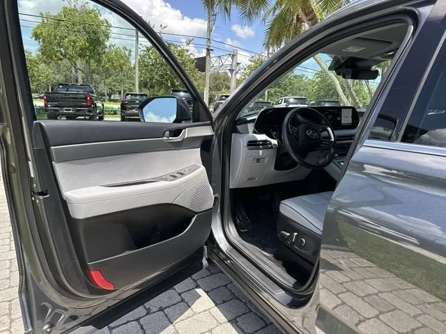 2025 Hyundai Palisade SEL photo 22