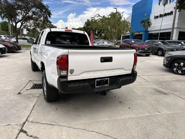 2022 Toyota Tacoma 2WD SR photo 35