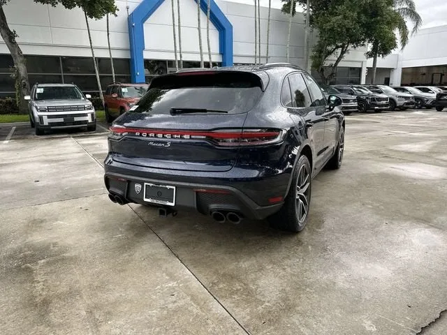 2023 Porsche Macan S photo 37