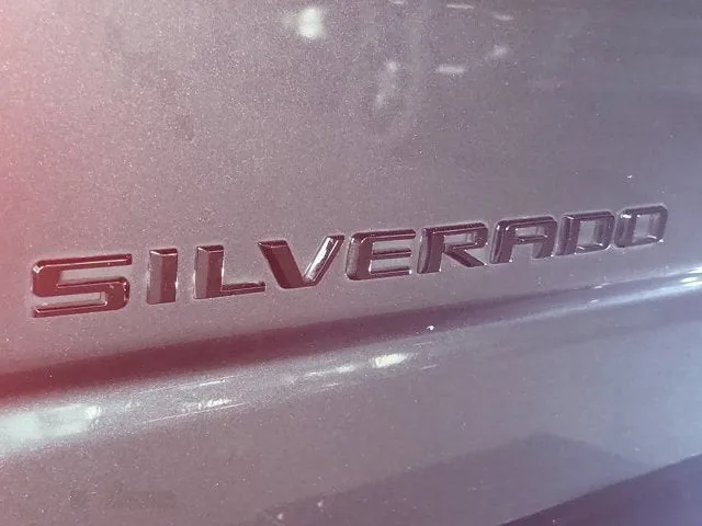 2022 Chevrolet Silverado 1500 LTD RST photo 10