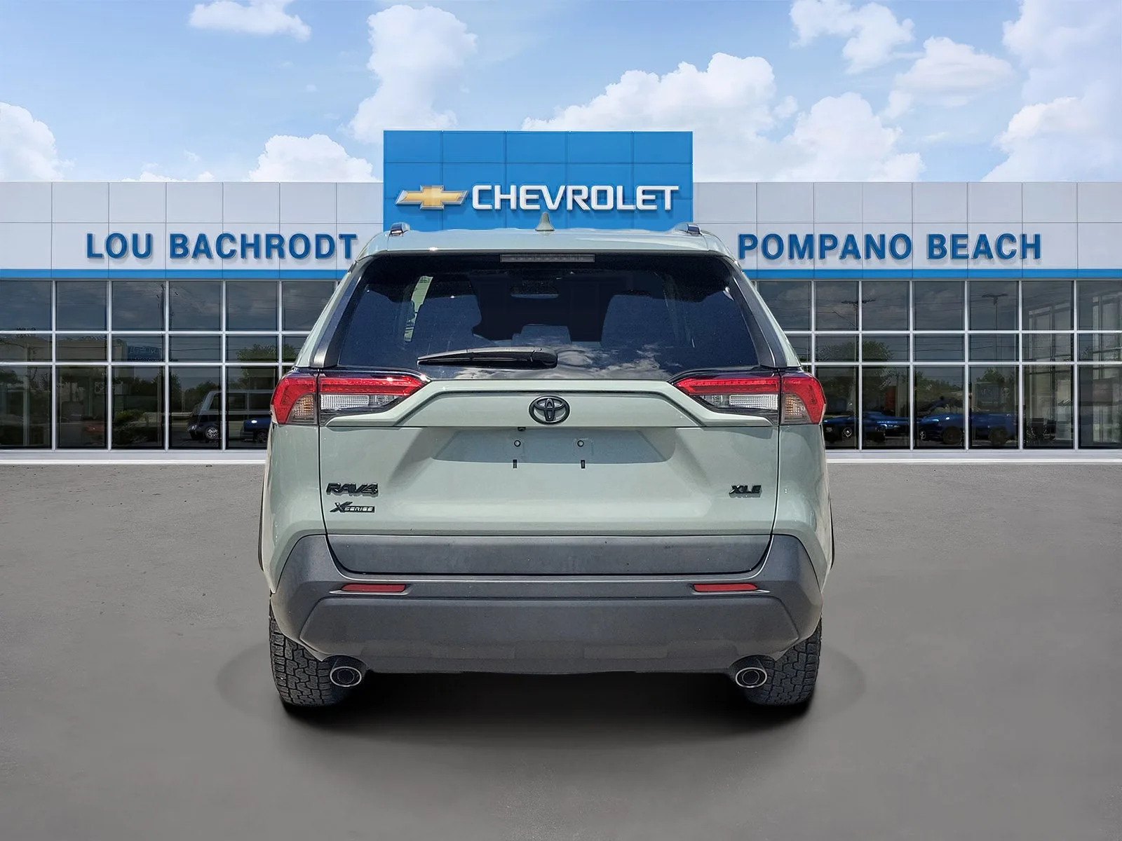 2021 Toyota RAV4 XLE photo 4