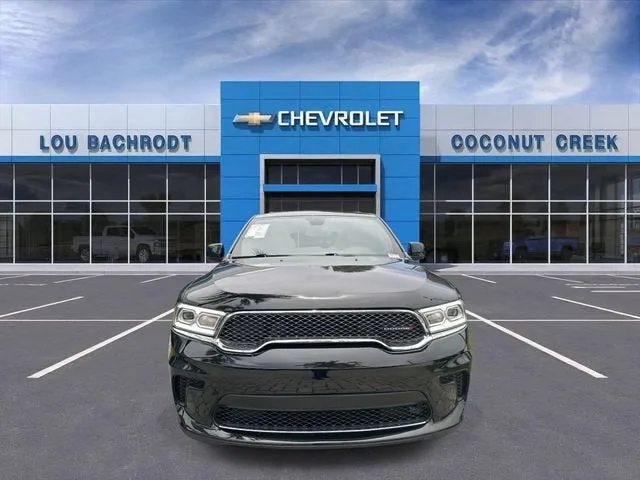 2023 Dodge Durango SXT photo 3