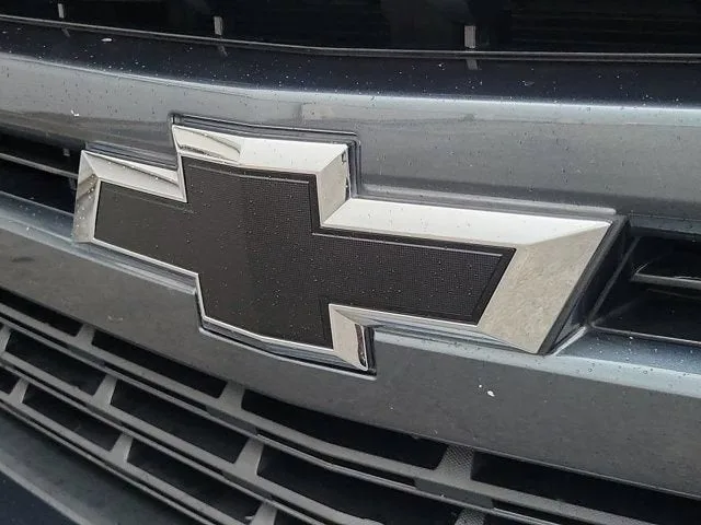 2022 Chevrolet Silverado 1500 LTD RST photo 9