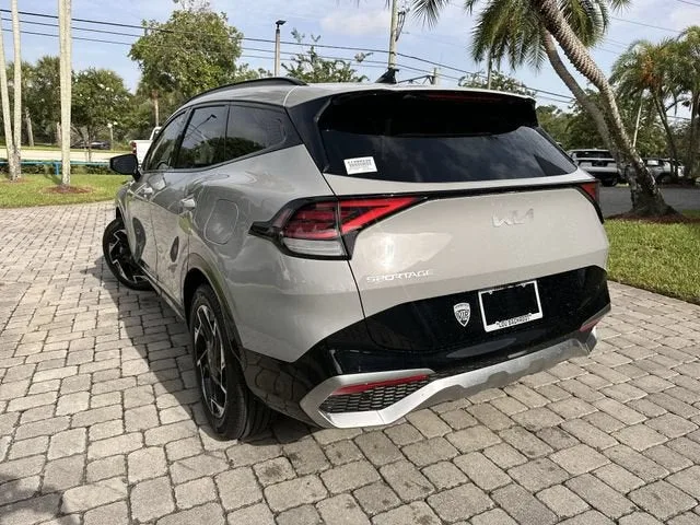 2025 Kia Sportage SX-Prestige photo 12