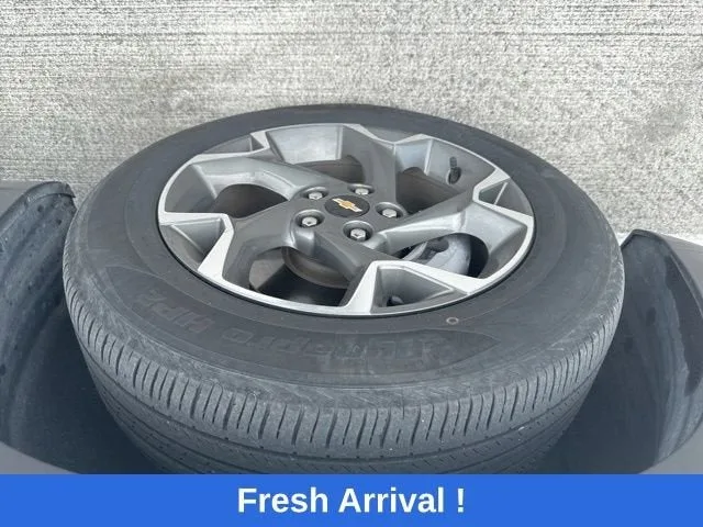 2024 Chevrolet Trax LT photo 18