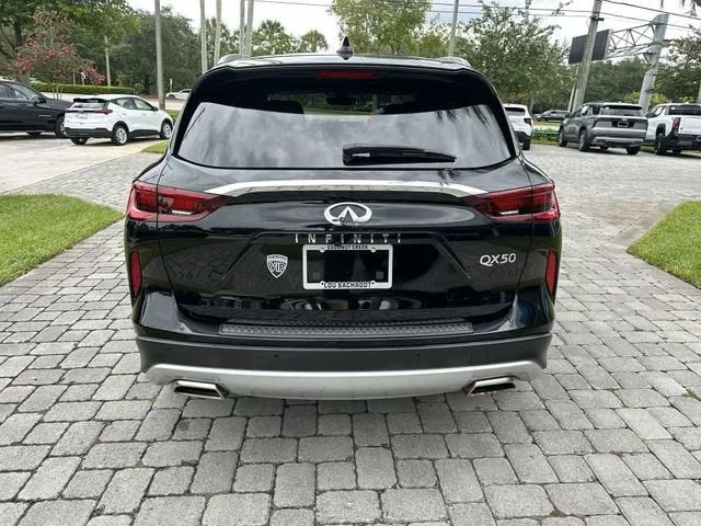 2023 INFINITI QX50 LUXE photo 33
