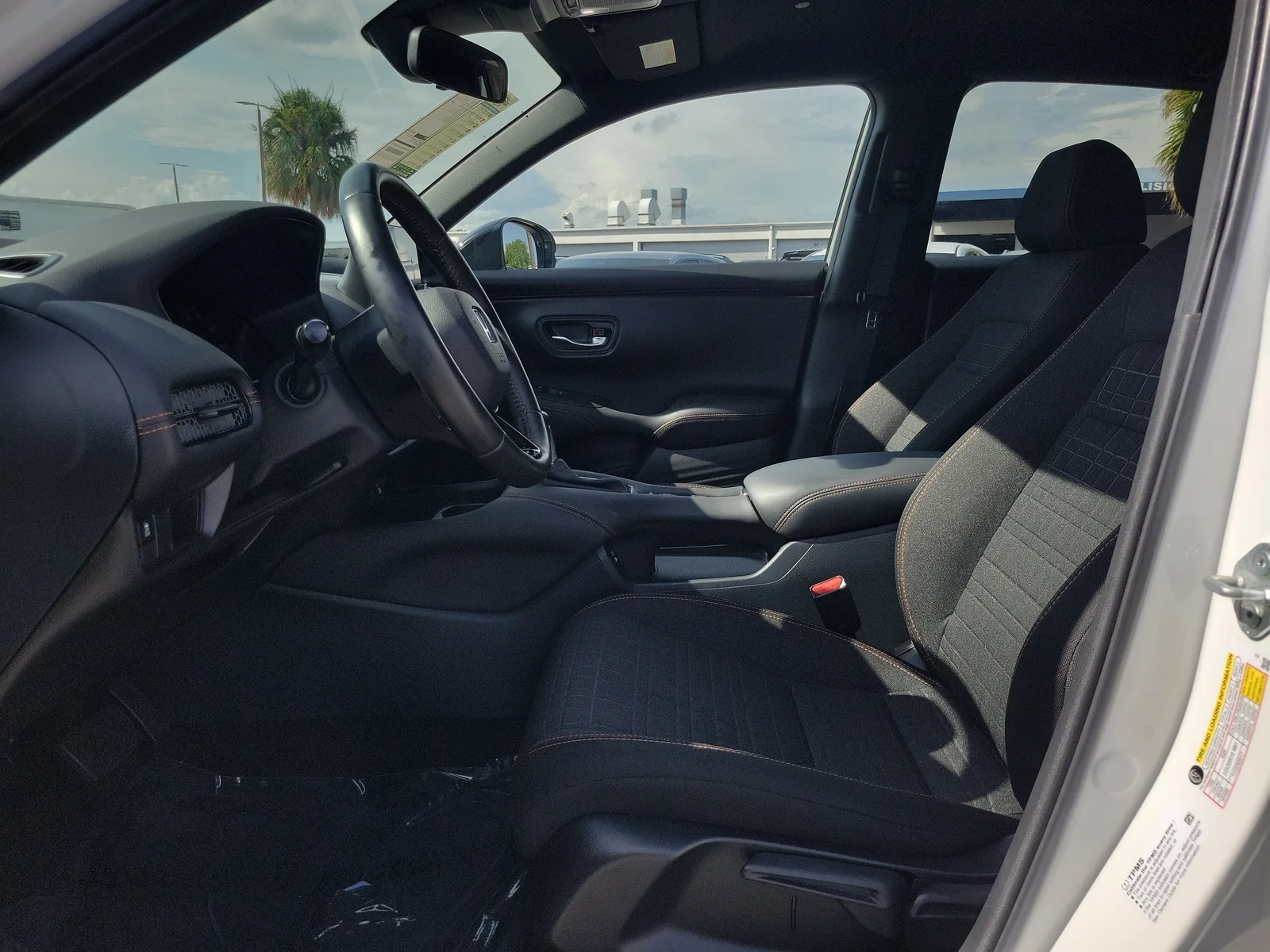 2025 Honda HR-V Sport photo 20