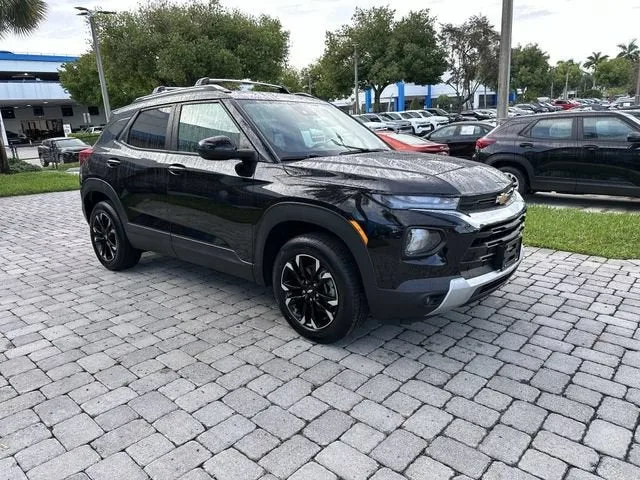 2021 Chevrolet Trailblazer LT photo 16