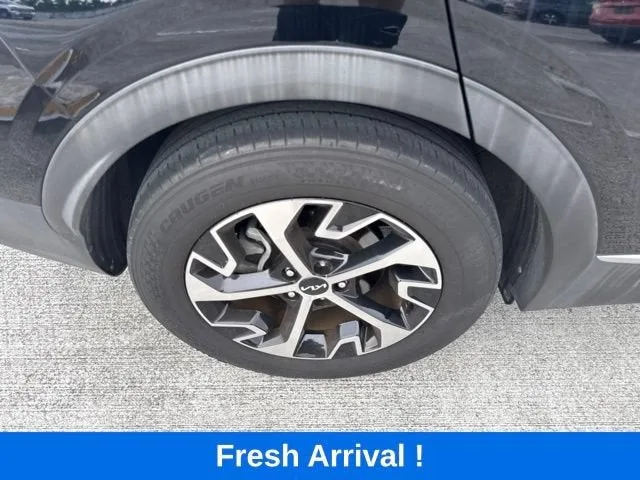 2023 Kia Sportage EX photo 22