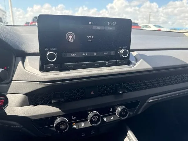 2023 Honda Accord Sedan LX photo 7