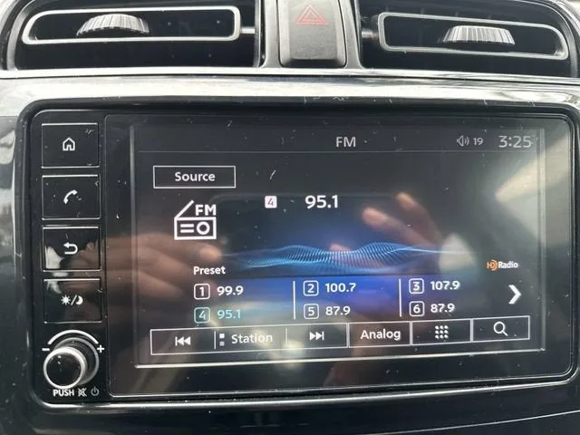 2024 Mitsubishi Mirage G4 ES photo 25