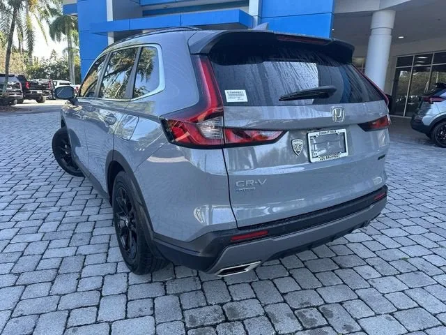 2025 Honda CR-V Hybrid Sport-L photo 12