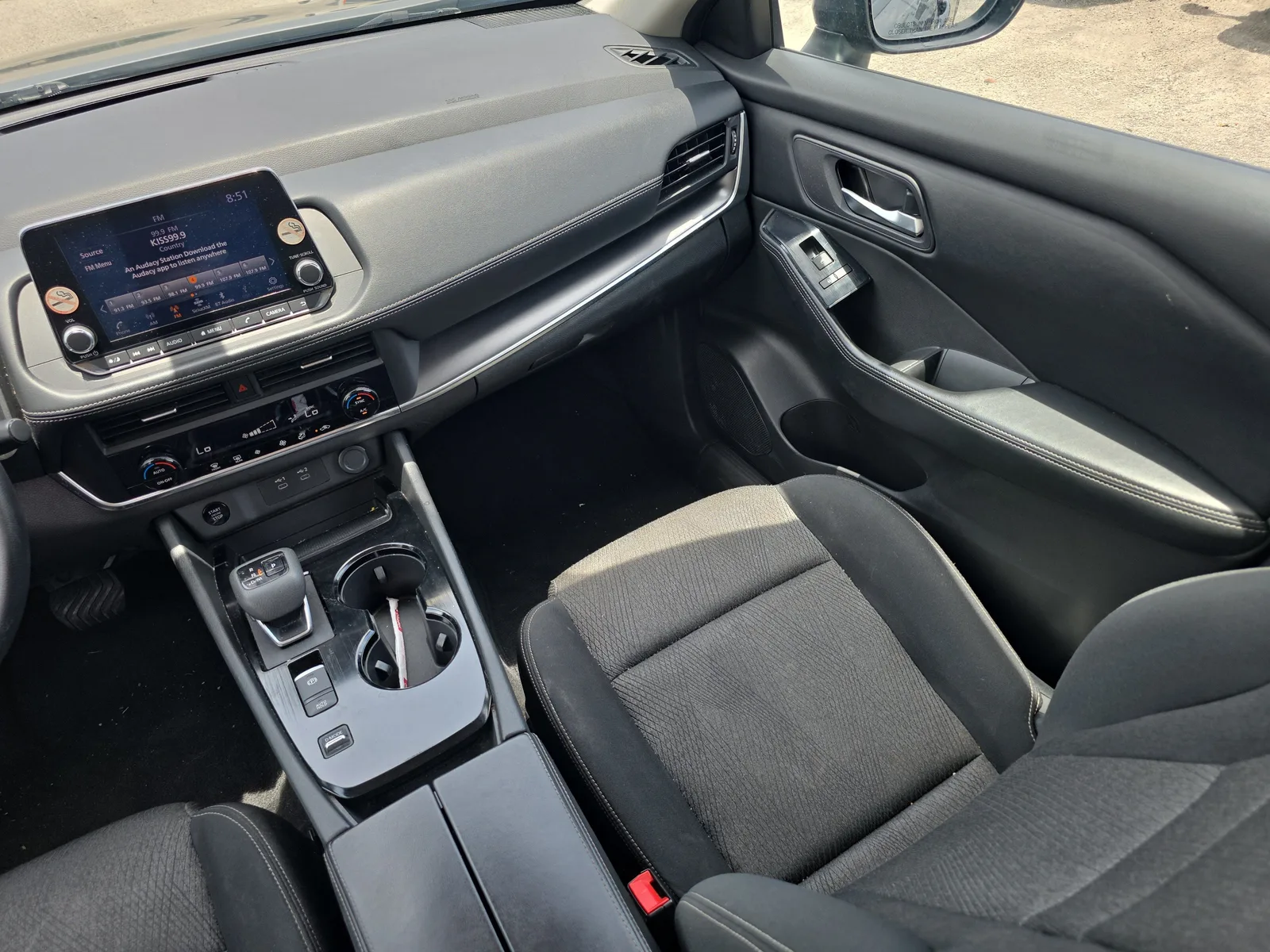 2024 Nissan Rogue SV photo 20