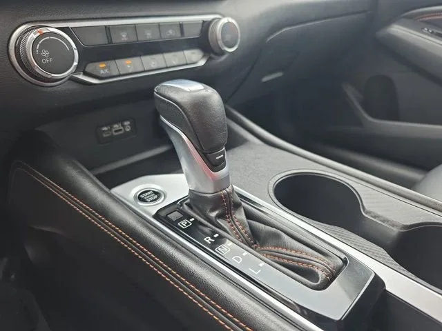 2022 Nissan Altima 2.5 SR photo 33