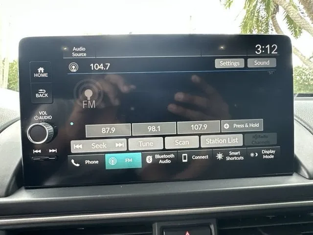 2023 Honda Pilot EX-L 8 Passenger photo 25