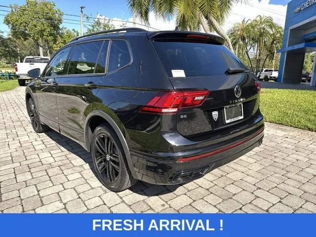 2022 Volkswagen Tiguan SE R-Line Black photo 33
