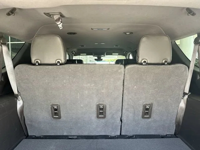 2022 GMC Yukon XL Denali photo 28