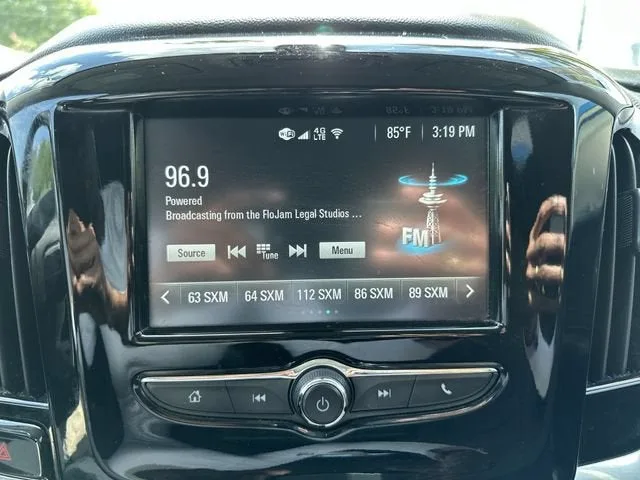 2019 Chevrolet Traverse LT Cloth photo 25