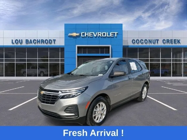 2024 Chevrolet Equinox LS photo 4