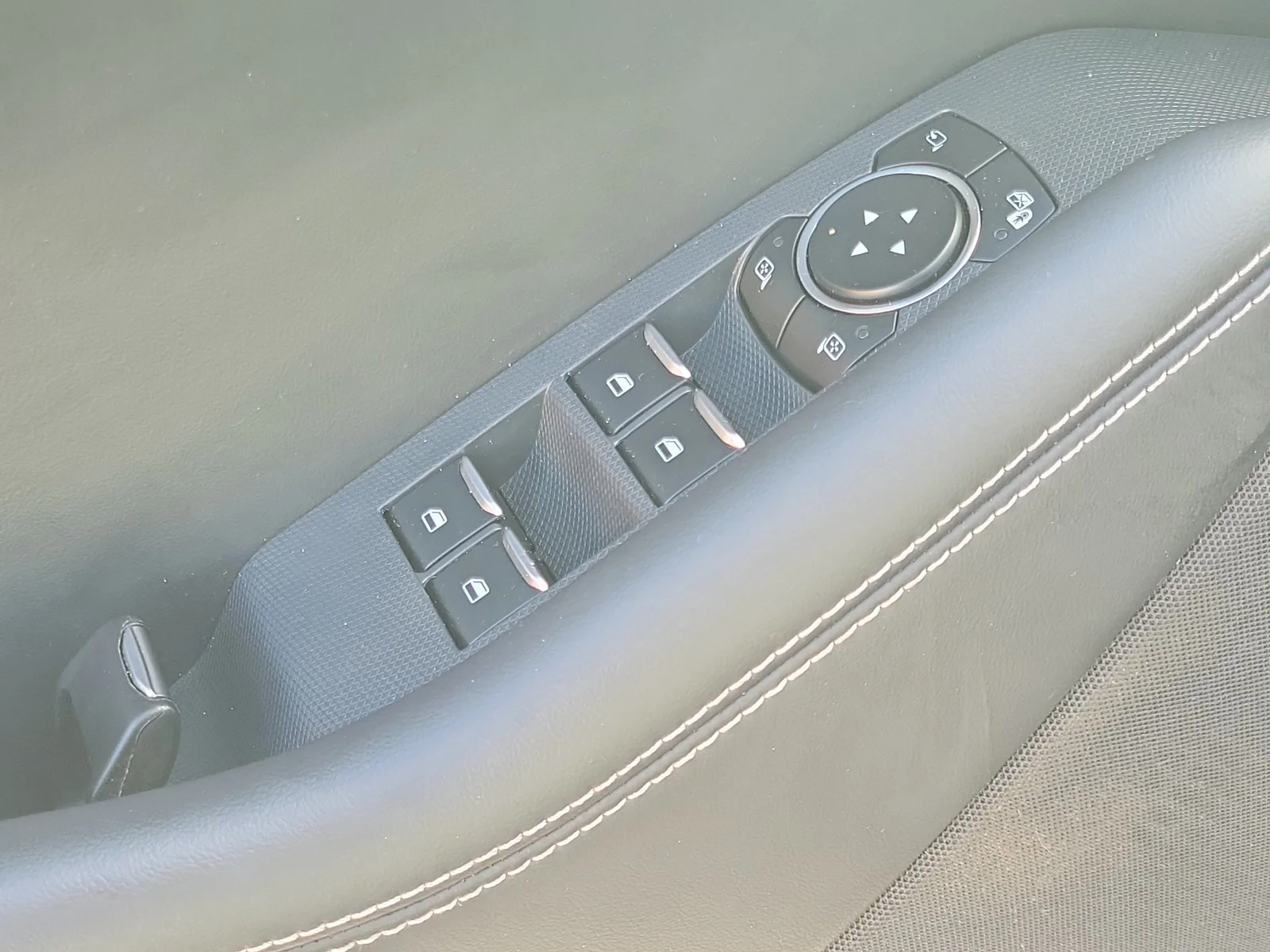 2024 Ford Mustang Mach-E Select photo 23