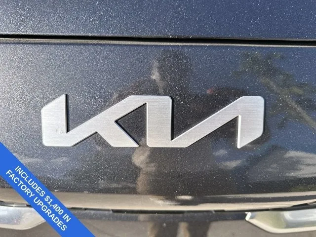 2024 Kia Forte GT-Line photo 10