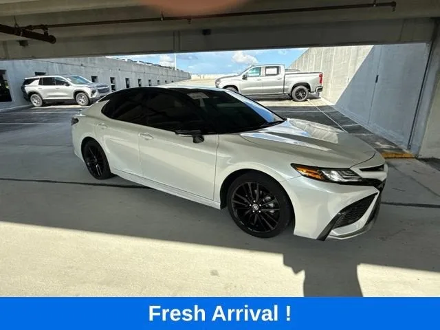 2023 Toyota Camry XSE photo 16