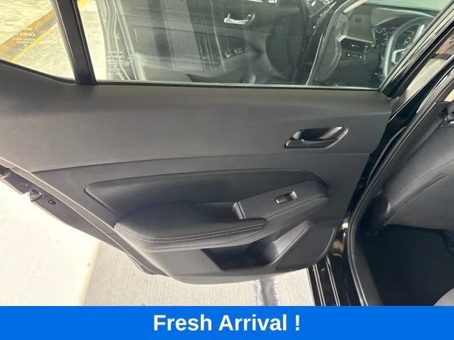 2025 Nissan Altima SV photo 13