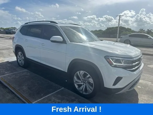 2022 Volkswagen Atlas 2.0T SE w/Technology photo 13