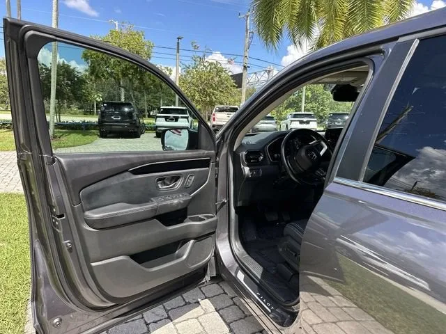 2025 Honda Pilot EX-L photo 22