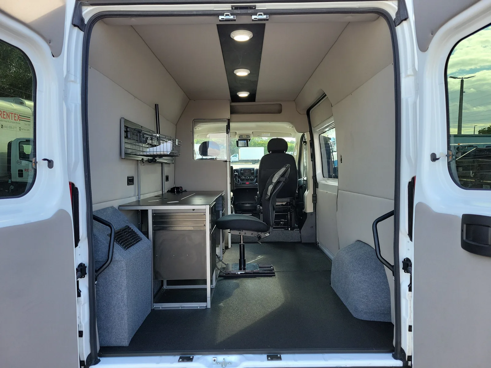 2021 RAM ProMaster Cargo Van 1500 HIGH ROOF 13 photo 12
