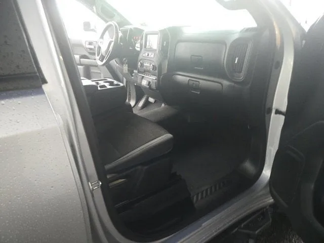 2022 Chevrolet Silverado 1500 LTD Custom photo 15