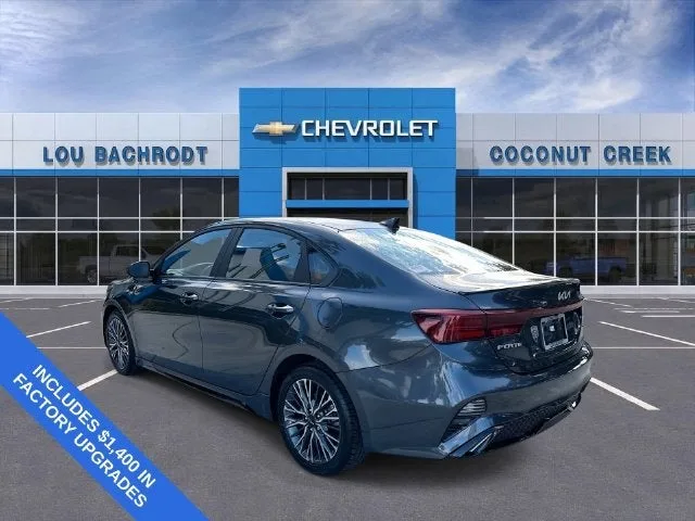 2024 Kia Forte GT-Line photo 6