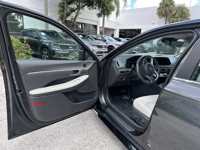 2023 Hyundai Sonata SEL photo 22