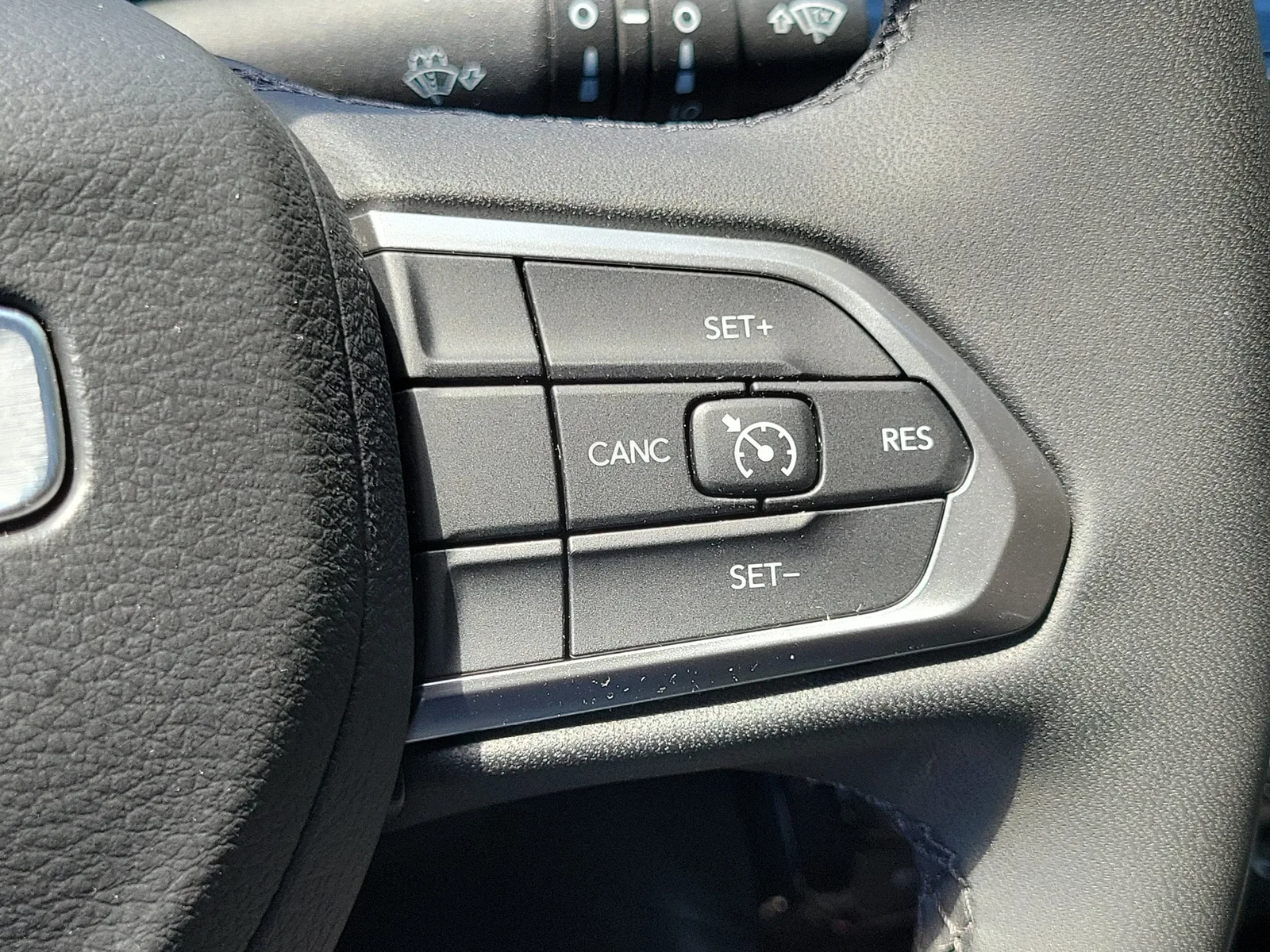 2025 Jeep Compass Latitude photo 26