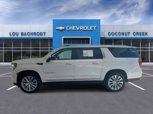 2022 GMC Yukon XL Denali photo 5