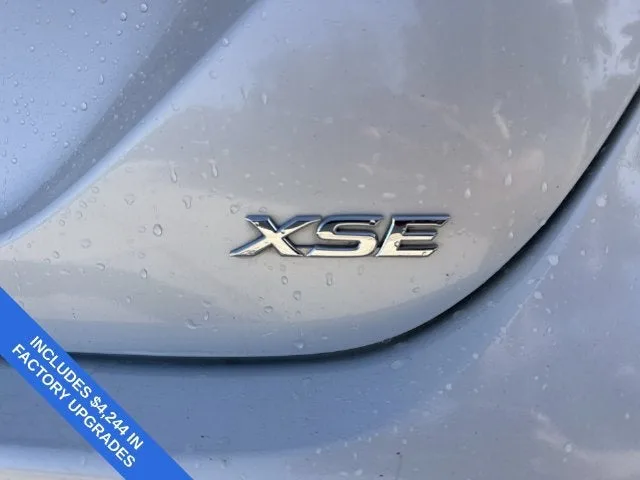 2023 Toyota Camry XSE photo 39