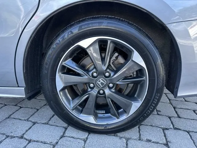 2024 Honda Odyssey Elite photo 11