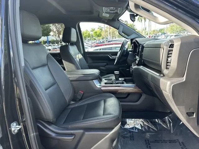 2024 Chevrolet Silverado 1500 LT Trail Boss photo 29