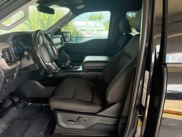 2021 Ford F-150 XL photo 2
