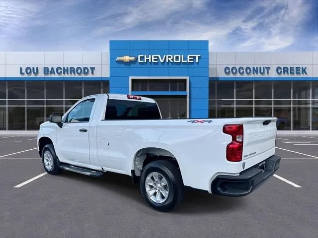 2025 Chevrolet Silverado 1500 WT photo 6