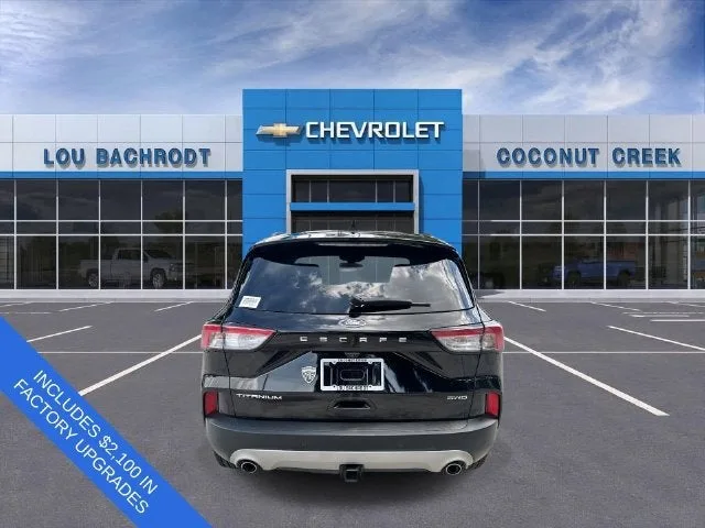 2021 Ford Escape Titanium photo 7