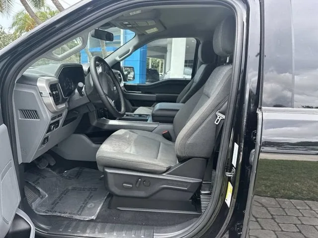 2023 Ford F-150 XL photo 29