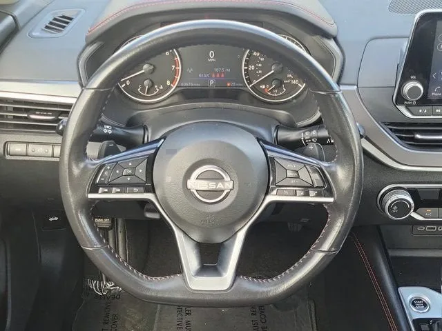 2024 Nissan Altima 2.5 SR photo 19
