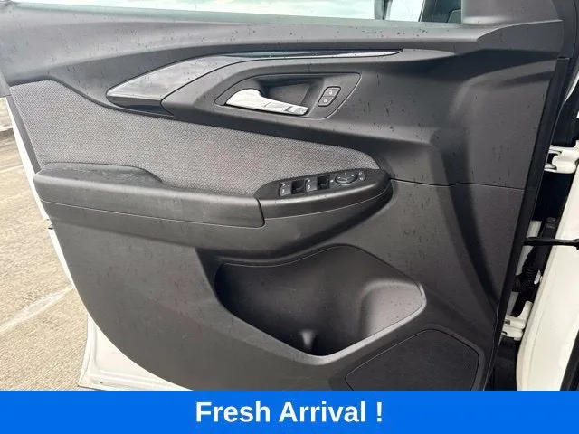 2023 Chevrolet Trailblazer LT photo 12