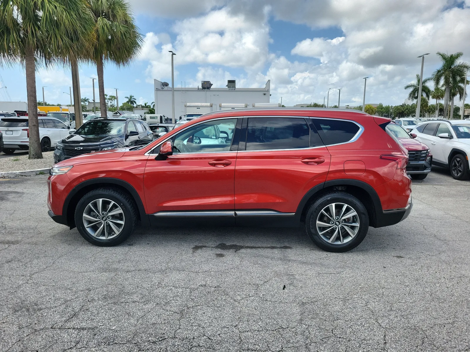 2019 Hyundai Santa Fe SEL Plus photo 6