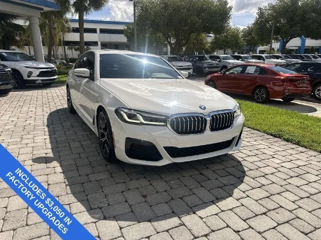 2023 BMW 5 Series 530i photo 17