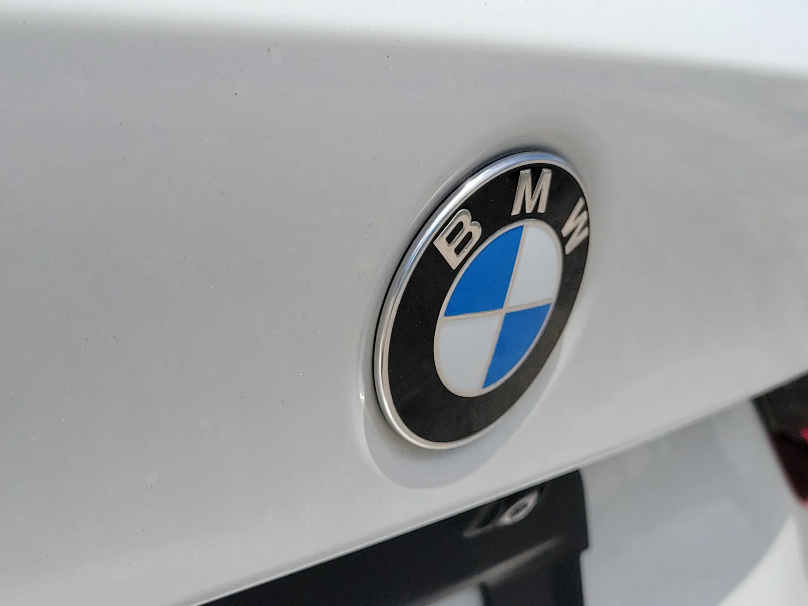 2020 BMW 3 Series 330i photo 10