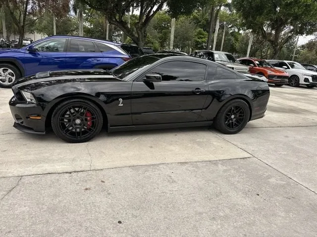 2012 Ford Mustang Shelby GT500 photo 21