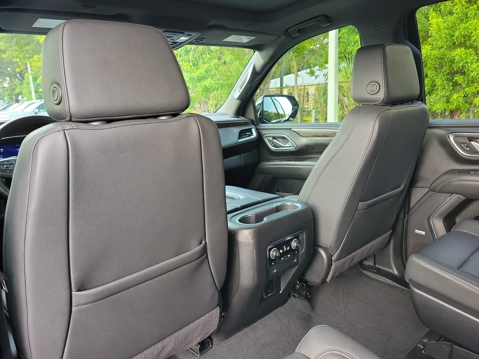 2024 Chevrolet Tahoe LT photo 14