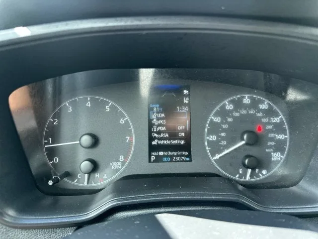 2024 Toyota Corolla LE photo 26